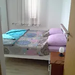 In With Air Conditioning, W-lan Apartmán Susak